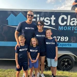 Meet your Posher, Casey